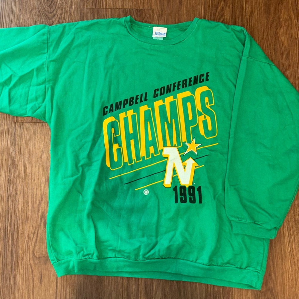 Vintage Minnesota North Stars Salem Green Crew Neck